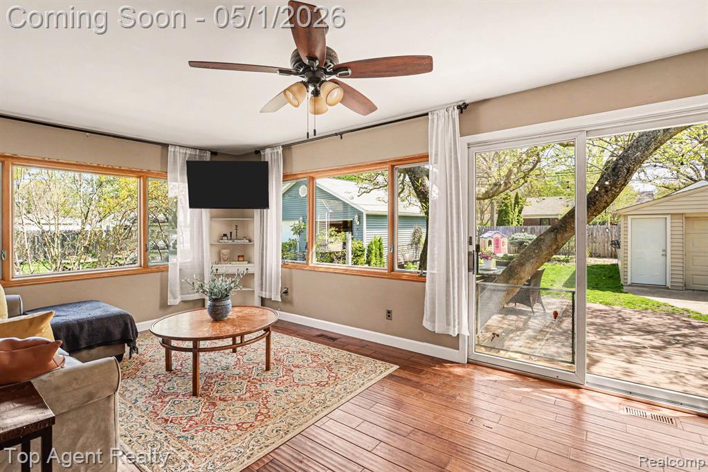 3744 Robina Avenue, Berkley, MI 48072 — Photo 12