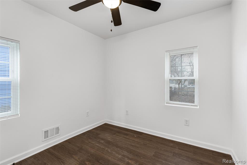 19434 Saint Aubin Street, Detroit, MI 48234 — Photo 6