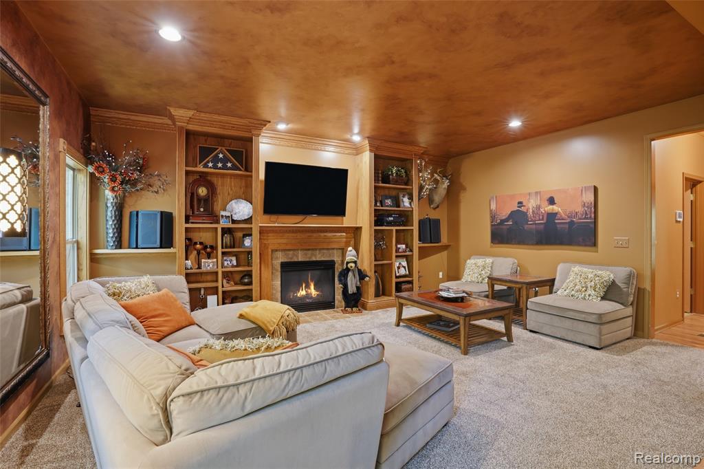 2790 Pine Bluffs Ct., Highland, MI — Photo 3