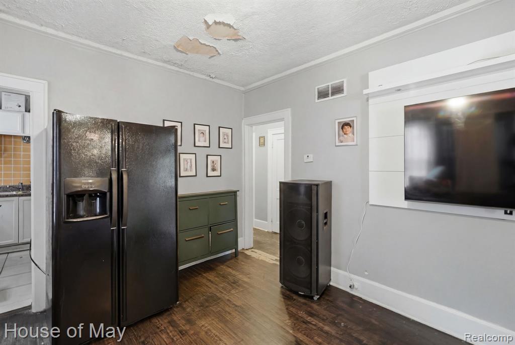 2553 Central Street, Detroit, MI 48209 — Photo 10