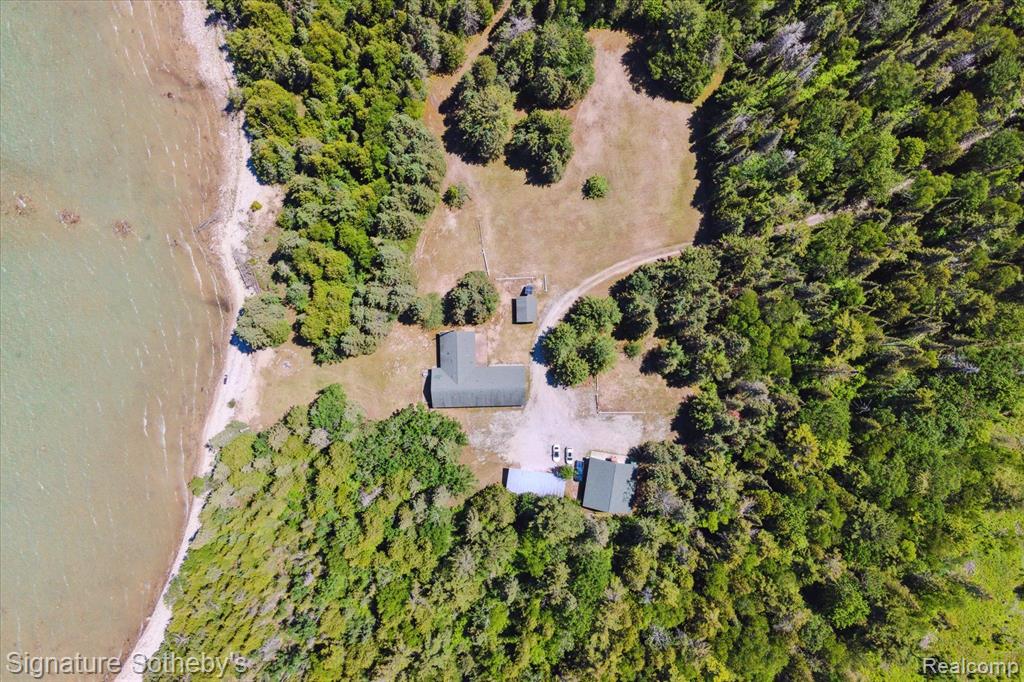 9842 Misery Bay, Alpena, MI 49707 — Photo 44