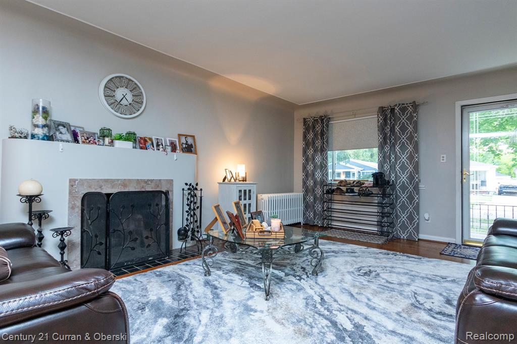 4417 BEDFORD Street, Dearborn Heights, MI 48125 — Photo 5