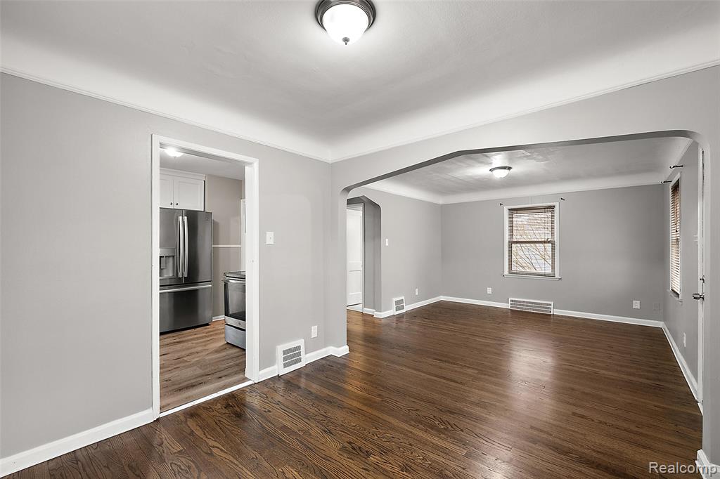922 McLean Avenue, Royal Oak, MI 48067 — Photo 15