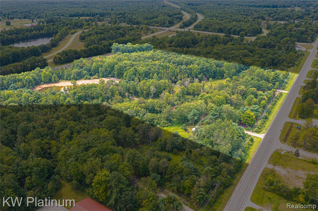 6265 Lapeer Road - Photo 2