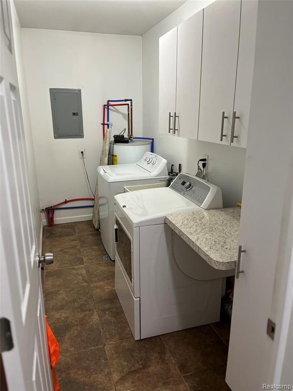 20535 Powers Avenue, Dearborn Heights, MI 48125 — Photo 17