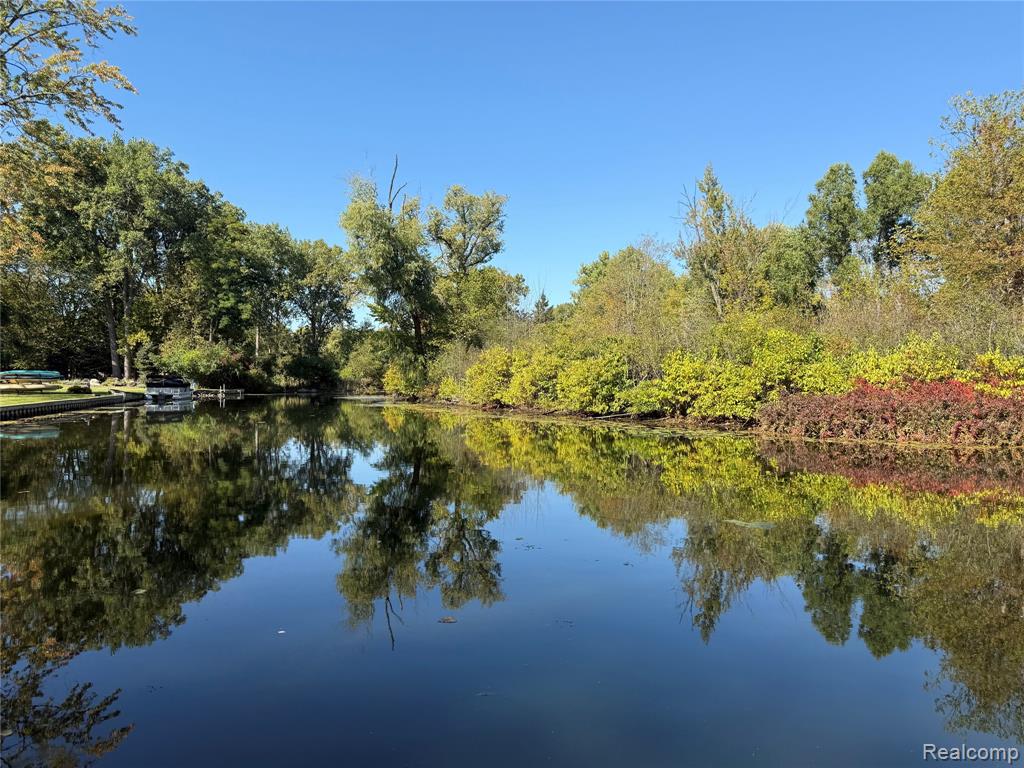 1929 Bayou Drive, Bloomfield, MI 48302 — Photo 35