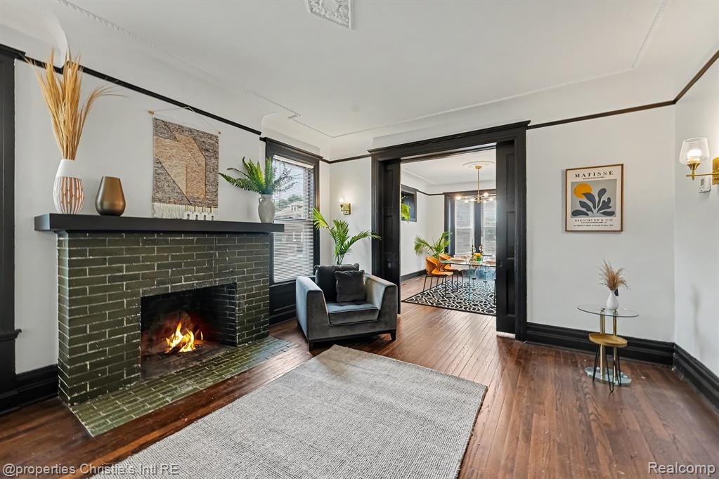 605 ATKINSON Street - Photo 4