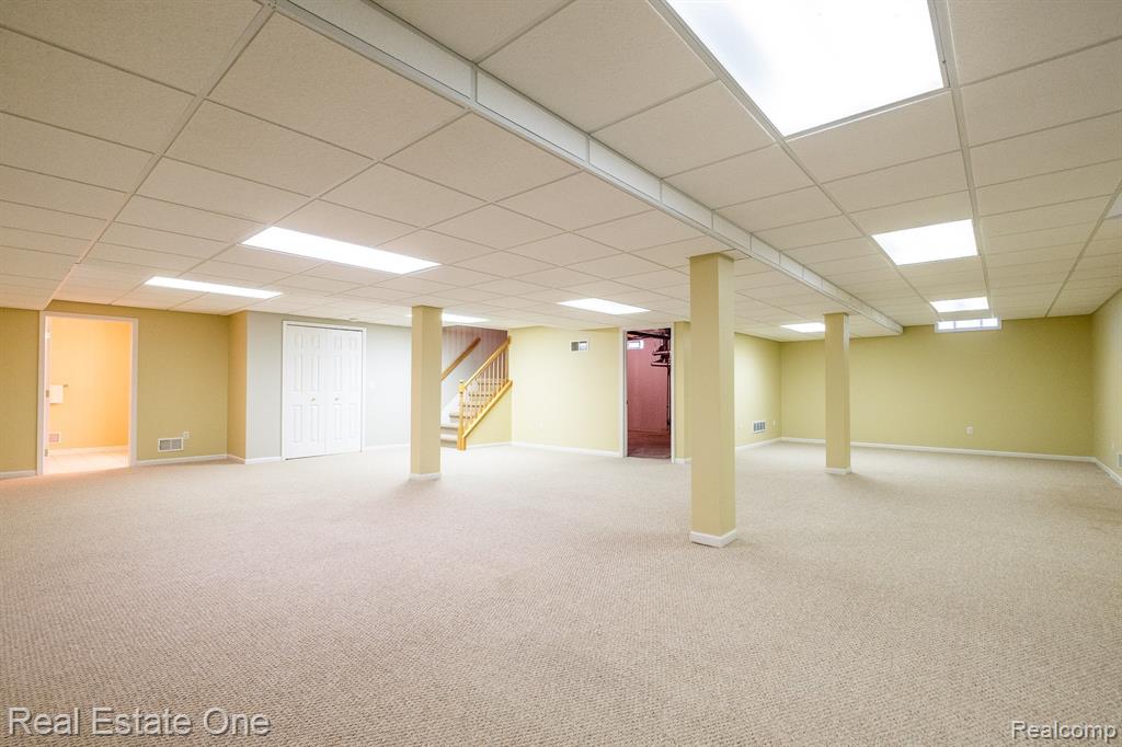 8113 SUTTON Court, White Lake, MI — Photo 29