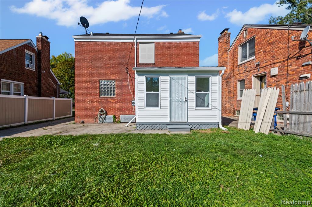 16560 Oakfield Street, Detroit, MI 48235 — Photo 23