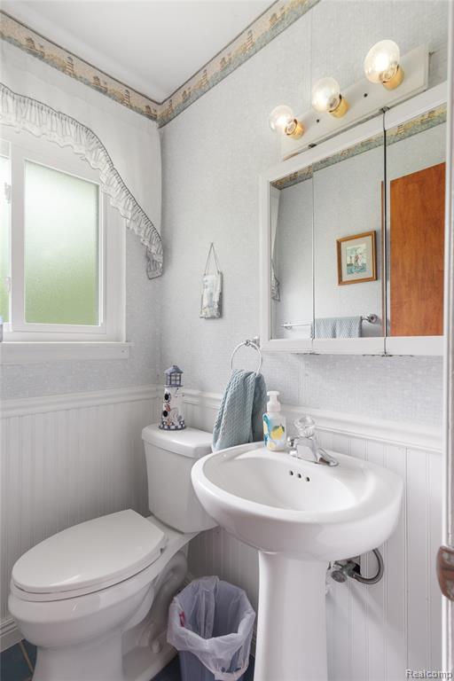4327 Lancashire, Milford, MI 48380 — Photo 18