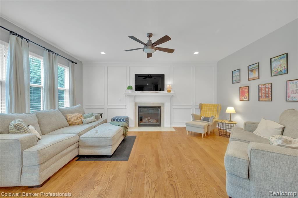 597 Bay Pointe Drive, Oxford, MI 48371 — Photo 12