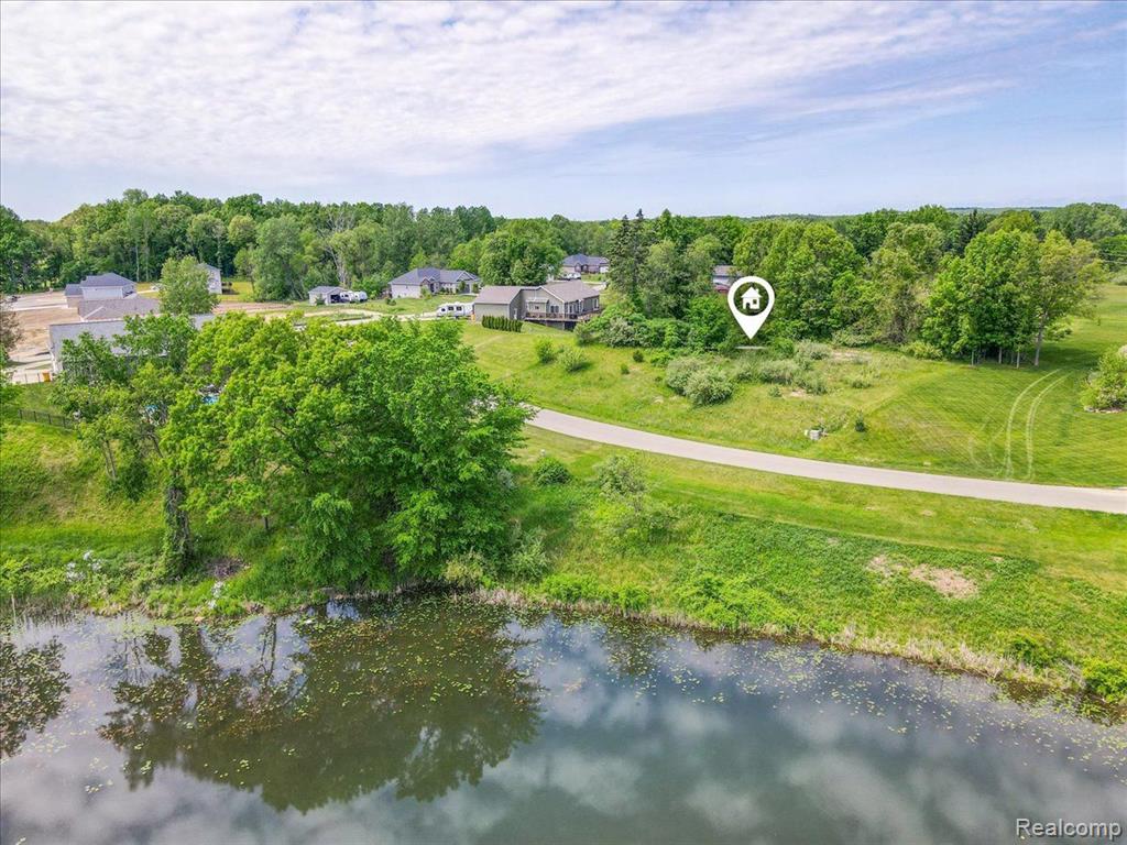 715 ORCHARD RIDGE Court, Ortonville, MI 48462 — Photo 7