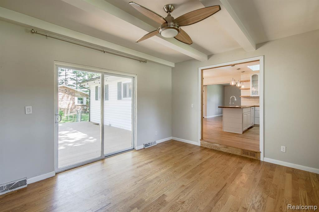 7709 Shelley Drive, Clarkston, MI 48348 — Photo 38