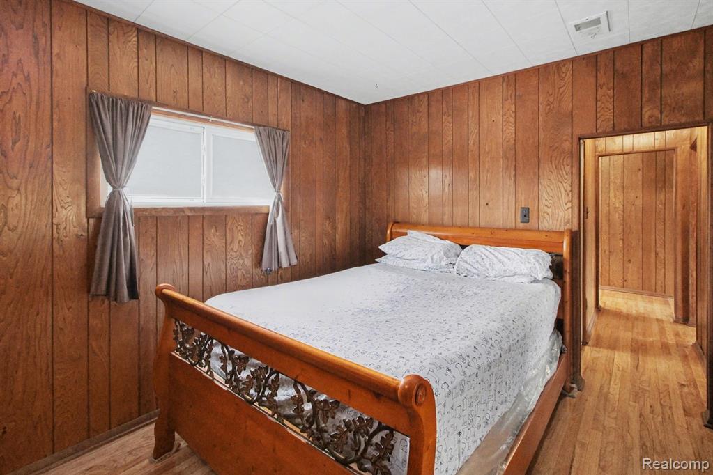 660 W Walton Boulevard, Pontiac, MI 48340 — Photo 13