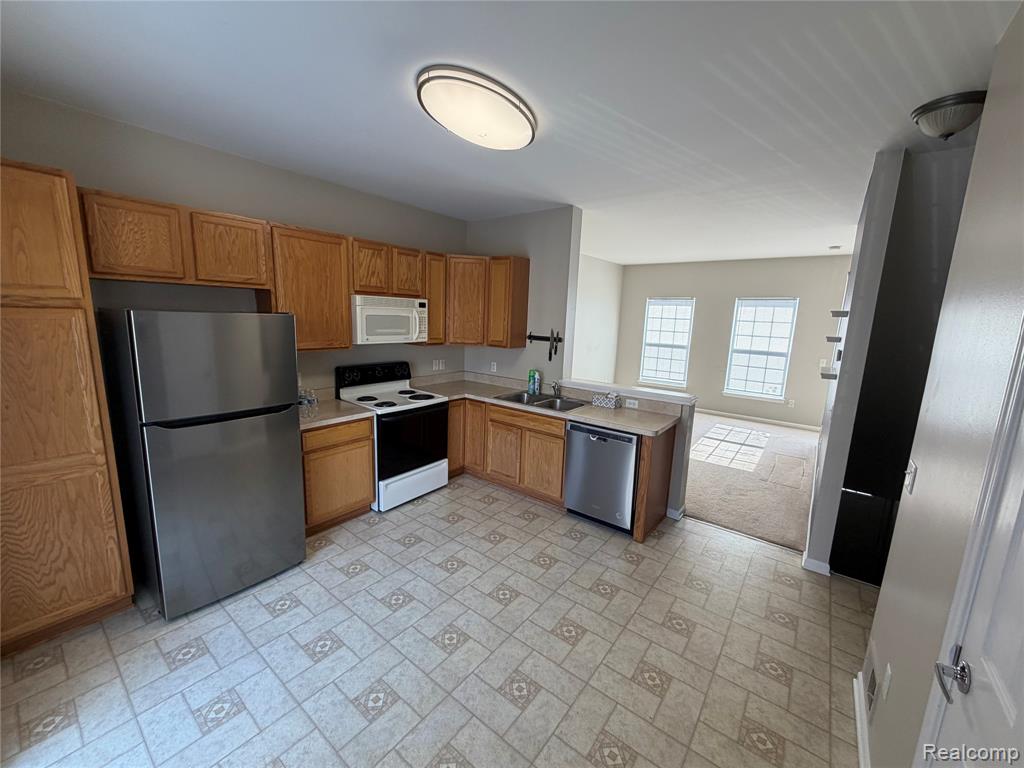 44745 ELLERY Lane, Novi, MI — Photo 5