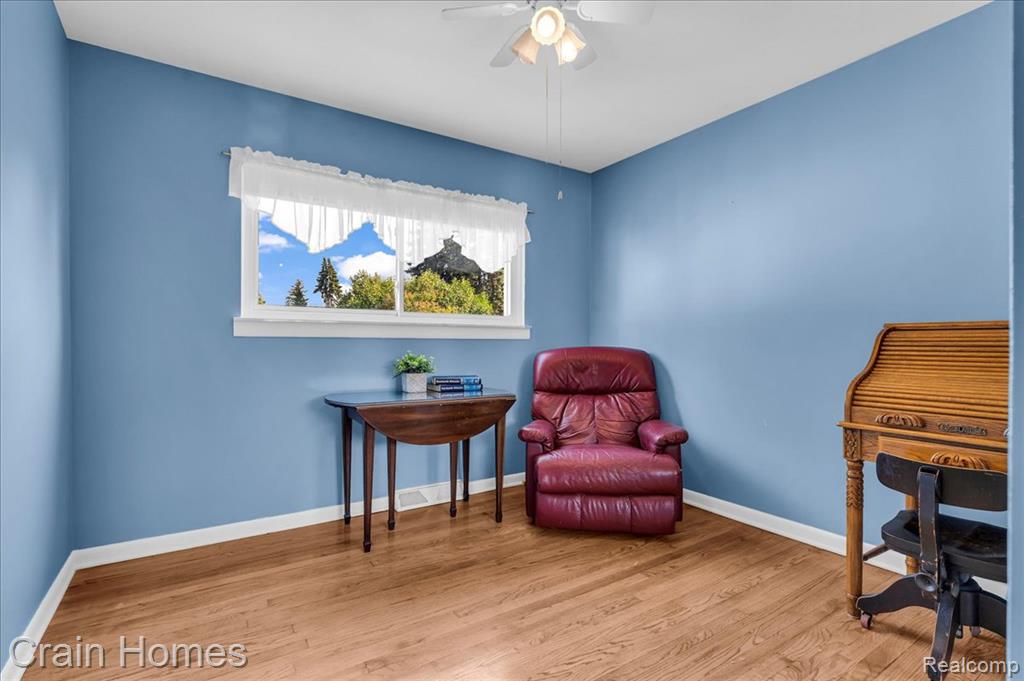 846 Moulin Avenue, Madison Heights, MI 48071 — Photo 19