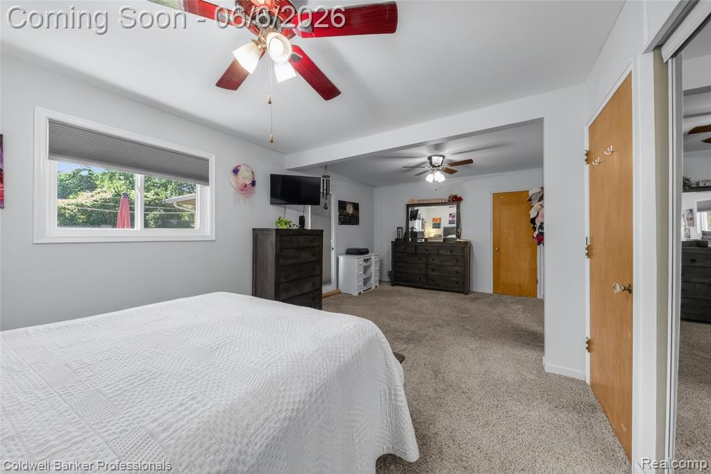 373 Tilmor Drive, Waterford, MI 48328 — Photo 22