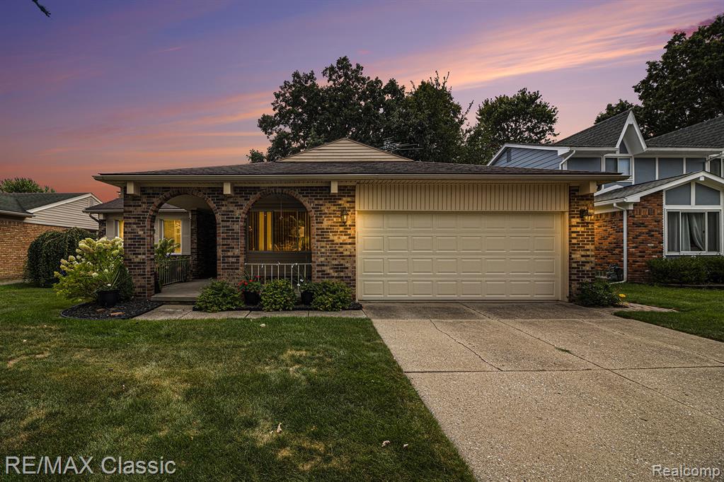 43625 Westminister Way, Canton, MI 48187 — Photo 2