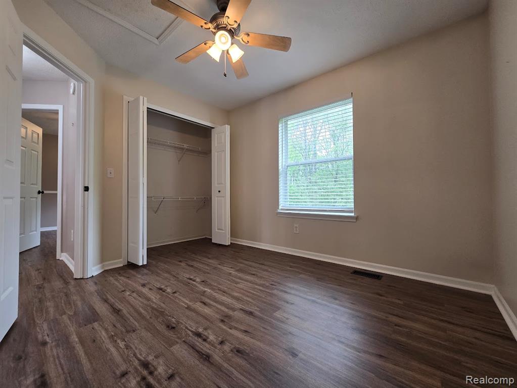 684 Glenlivet Street, Howell, MI 48843 — Photo 21