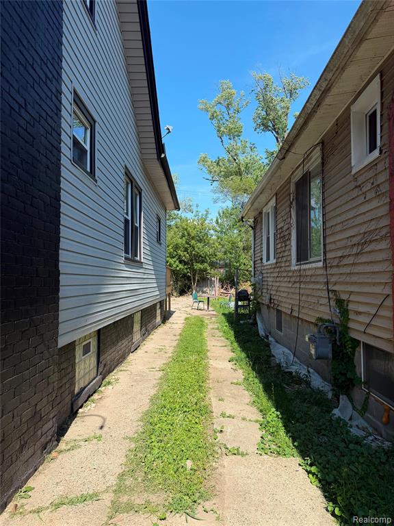 9940 Manor Street, Detroit, MI 48204 — Photo 3