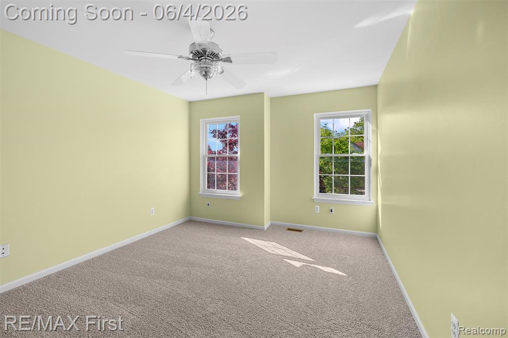 8559 Barrington Drive, Ypsilanti, MI 48198 — Photo 23