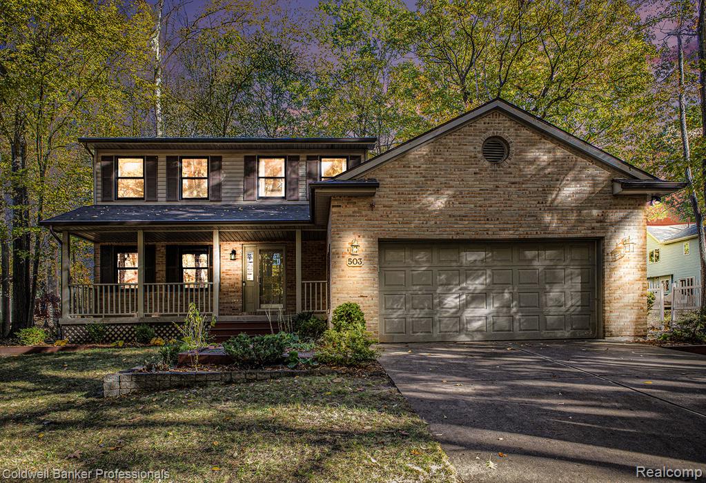 503 E Geneva Drive, Dewitt, MI 48820 — Photo 2