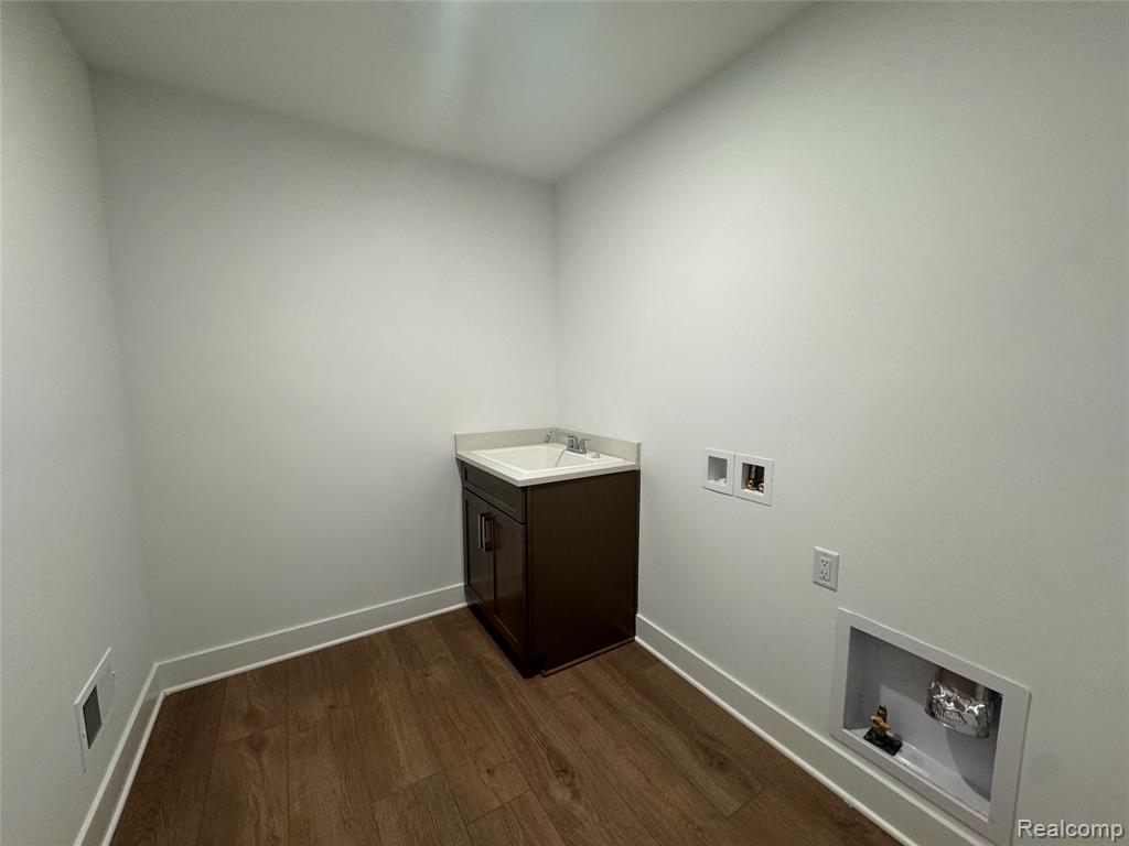 5380 Poppydrew Lane, Ann Arbor, MI 48108 — Photo 22