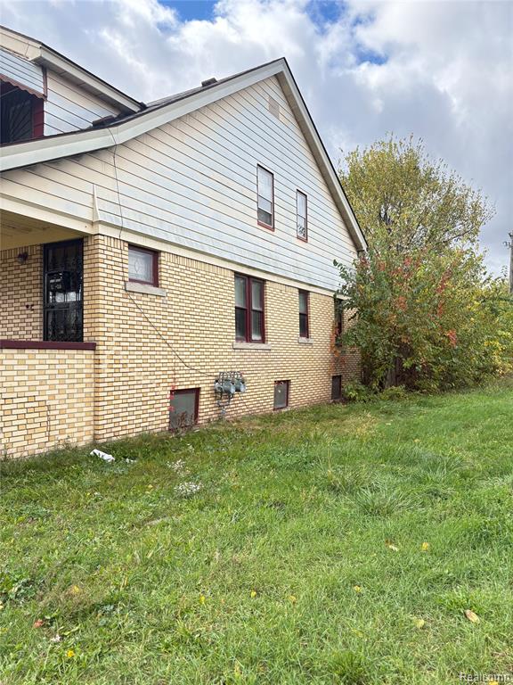5235 Chalmers Street E, Detroit, MI 48213 — Photo 8