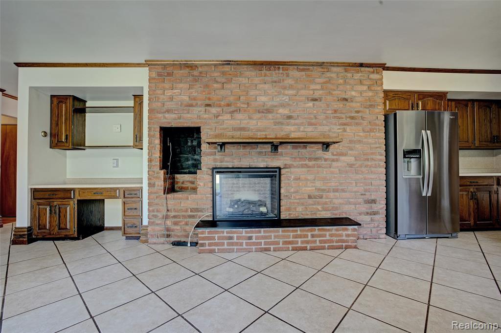 300 Sherman Court, Ortonville, MI 48462 — Photo 22