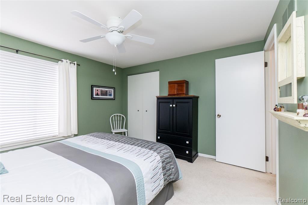 7308 Creek View Circle, West Bloomfield, MI — Photo 34