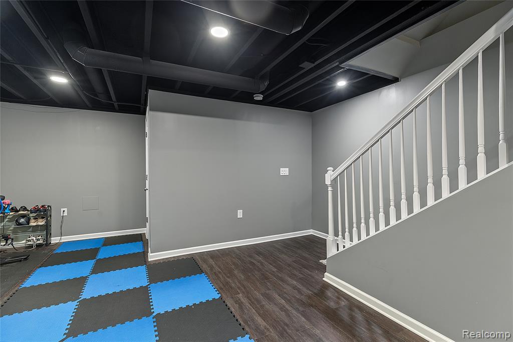 28547 Oakmonte Circle E, New Hudson, MI 48165 — Photo 41