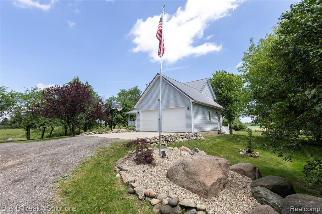 8862 Cade Road, Brown, MI 48416 — Photo 4