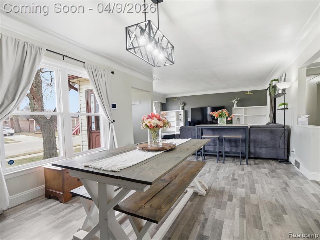 23151 Schroeder Avenue, Eastpointe, MI 48021 — Photo 9