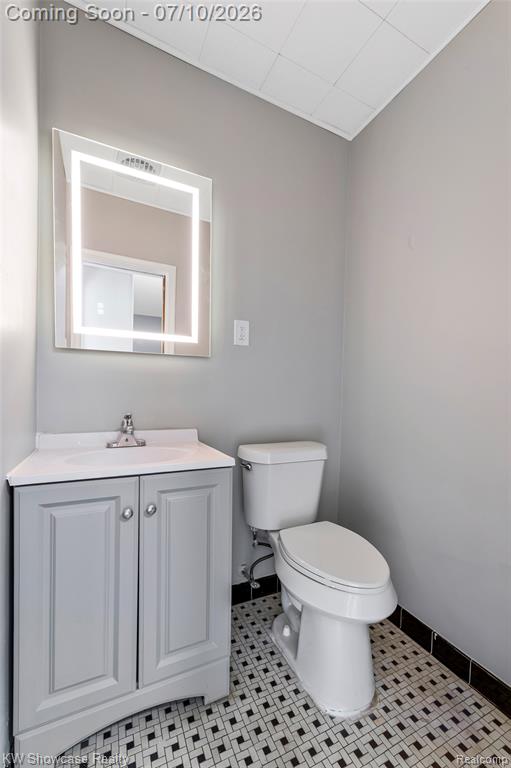 8936 Merriman Road, Livonia, MI 48150 — Photo 37
