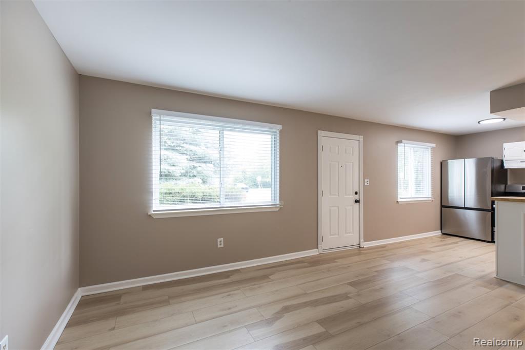 6580 Troy Street, Taylor, MI 48180 — Photo 15