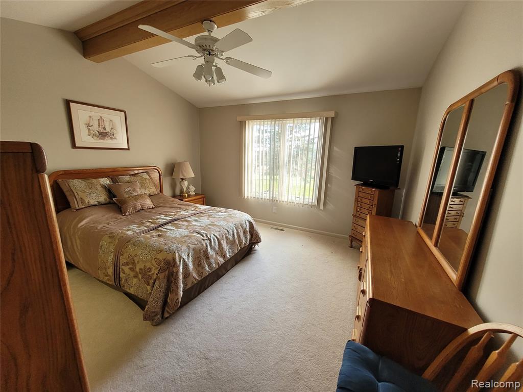 6095 Steeplechase Drive, Grand Blanc, MI 48439 — Photo 16