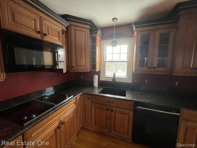 7733 CODDINGTON, 1, Clarkston, MI 48348 — Photo 32