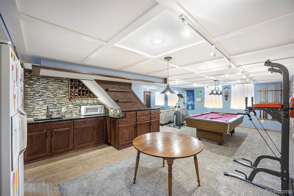 779 MEDINAH Drive, Rochester Hills, MI 48309 — Photo 36