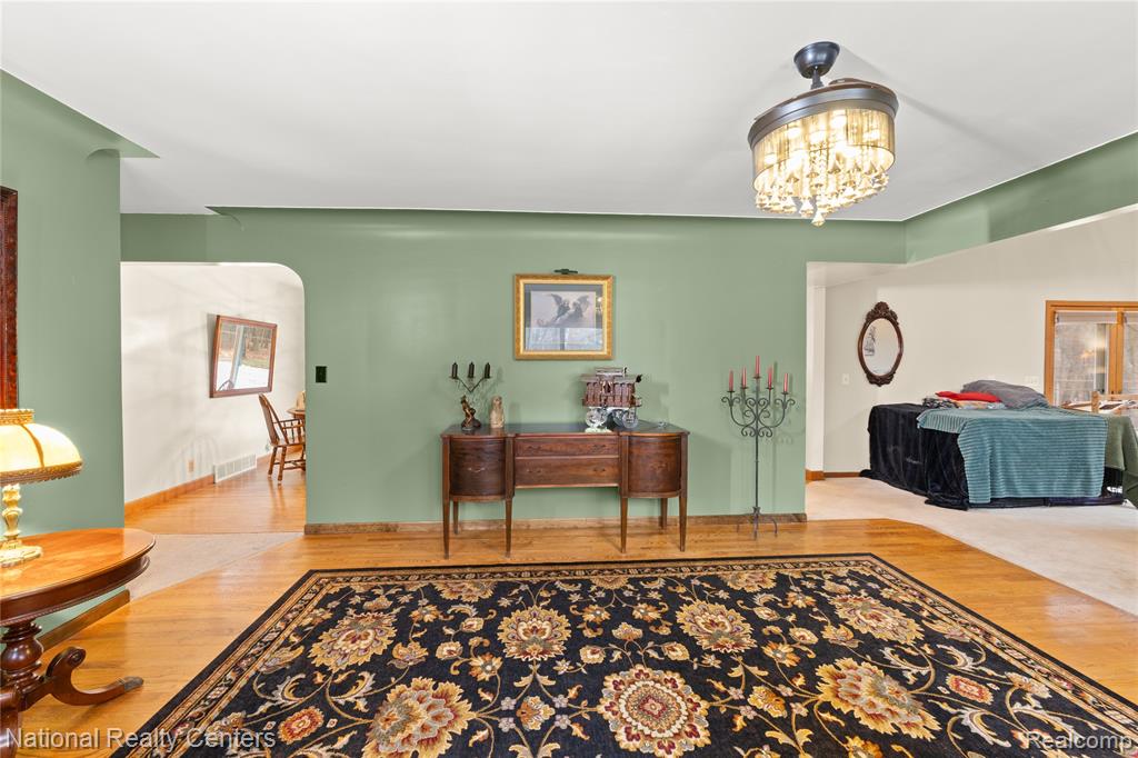 11720 Andersonville Road, Davisburg, MI 48350 — Photo 8