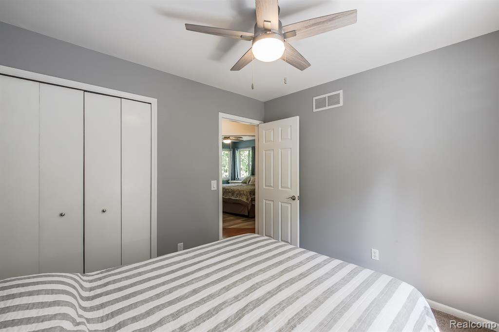 8642 Thendara Boulevard, Clarkston, MI 48348 — Photo 24