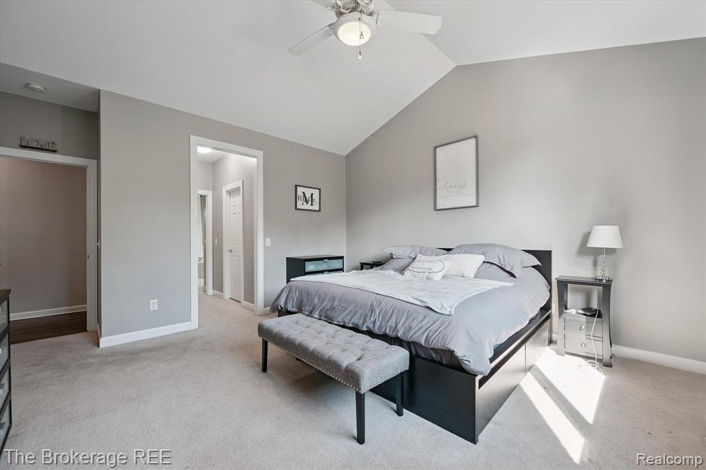 8000 Barrington Lane, Clarkston, MI 48348 — Photo 23