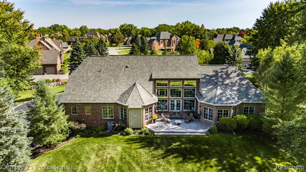 8242 Pine Hollow Court, Grand Blanc, MI 48439 — Photo 74