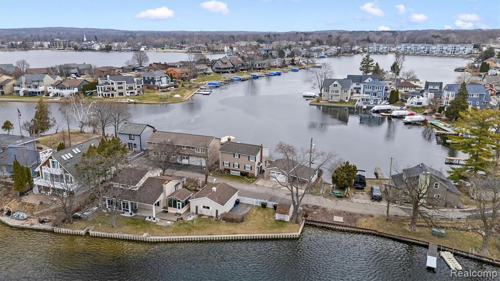 231 O'connor Street, Lake Orion, MI 48362 — Photo 12