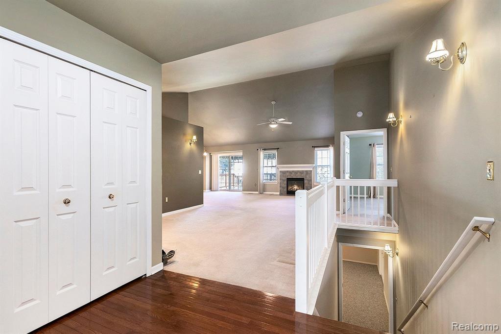 44427 Patricia Drive, Sterling Heights, MI 48314 — Photo 3