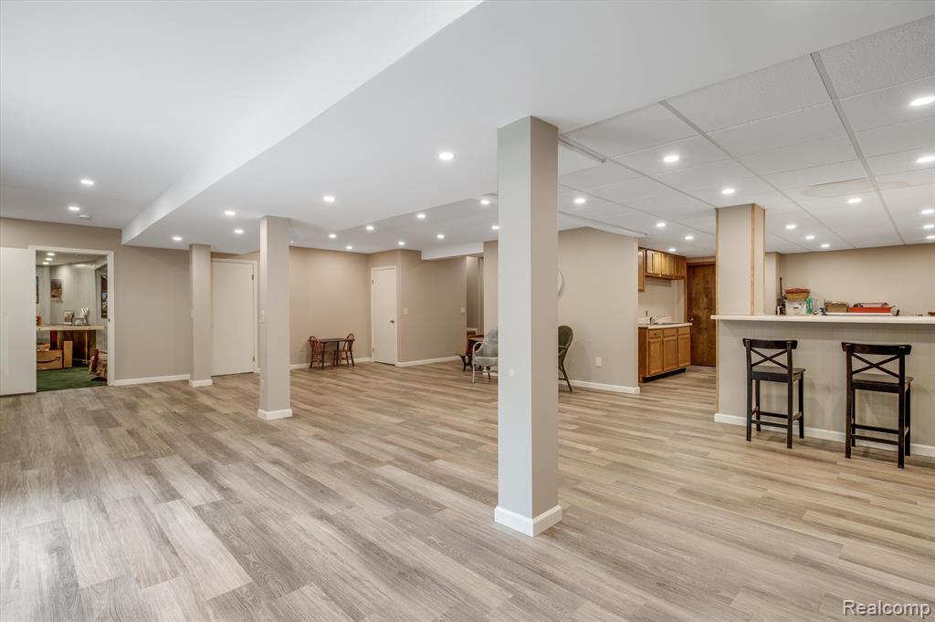 719 TEN POINT Drive, Rochester Hills, MI 48309 — Photo 5