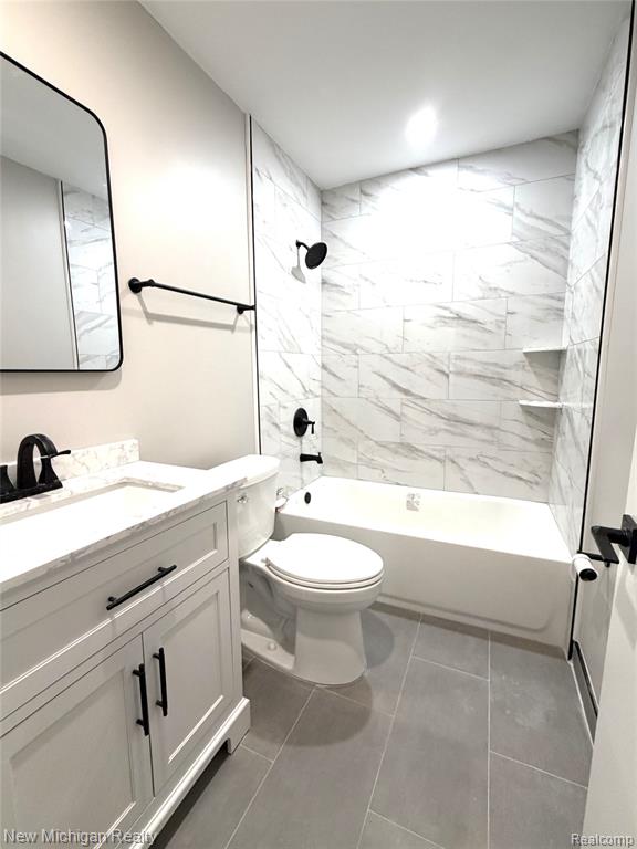 32718 Grand River Avenue, A4, Farmington, MI 48336 — Photo 9