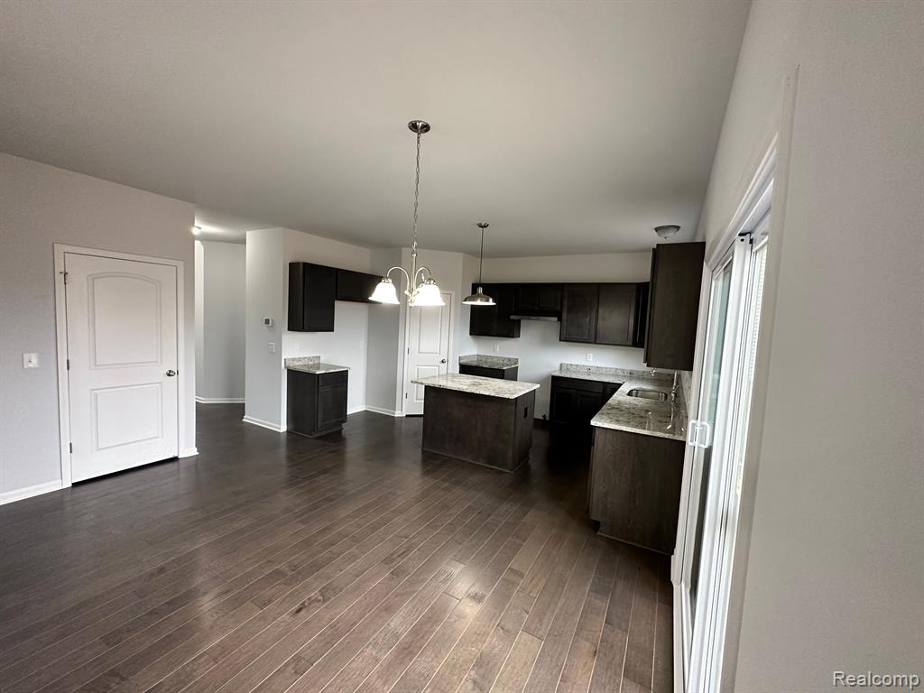 55810 WORLINGTON Lane, South Lyon, MI 48178 — Photo 7