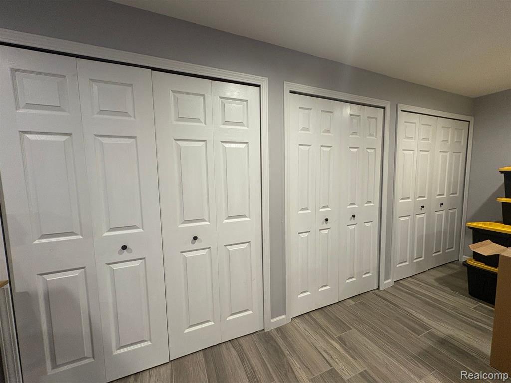 7681 Fieldcrest Drive, Almont, MI 48003 — Photo 32