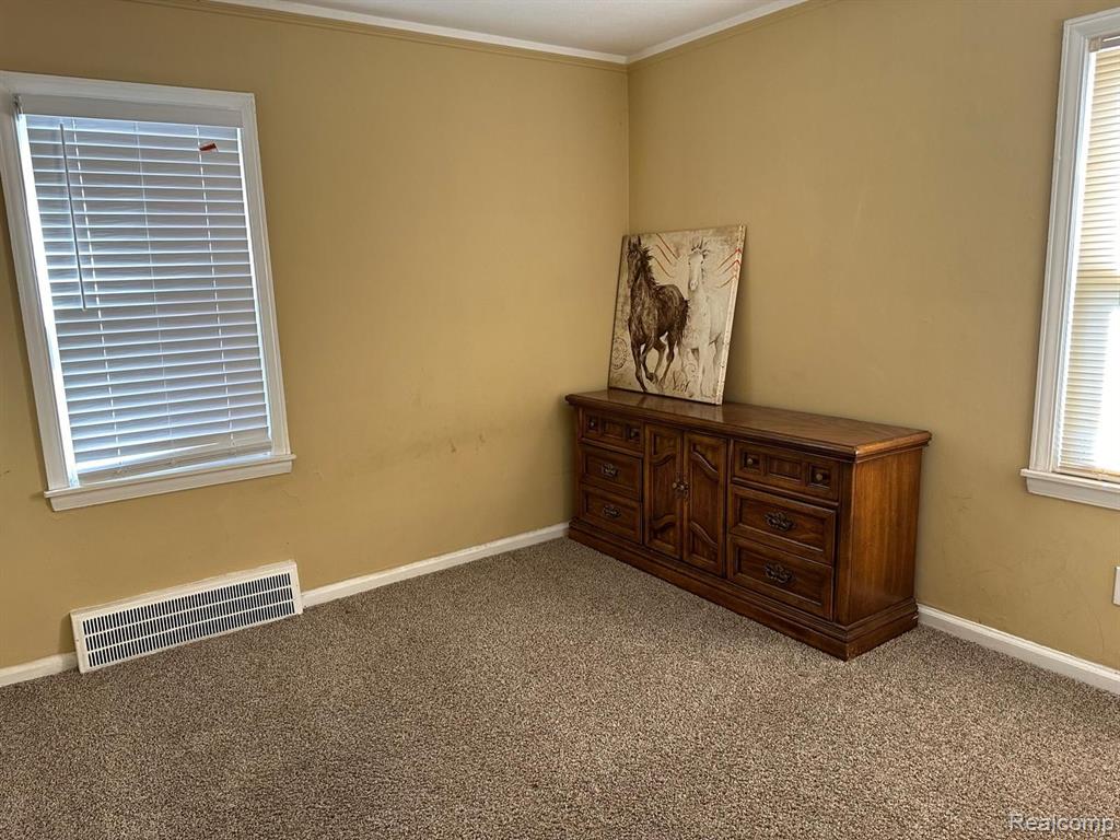 6441 KENDAL Street, Dearborn, MI 48126 — Photo 6