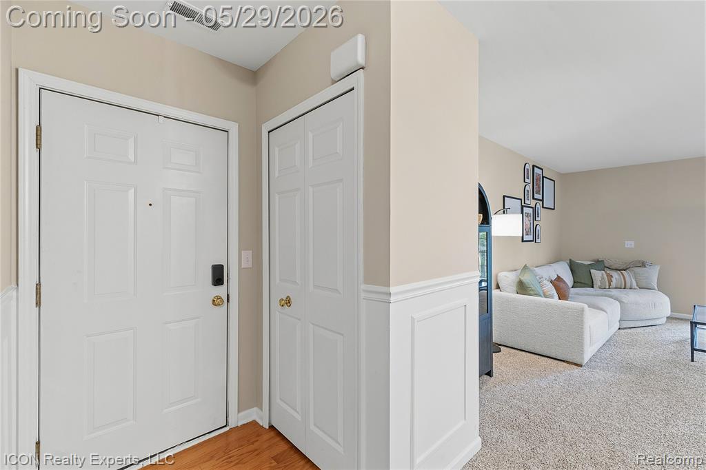 1173 Joyce Lane - Photo 3